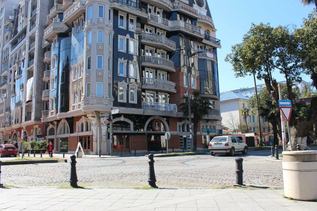 Batumi Apartment In Front Of Sheraton 外观 照片